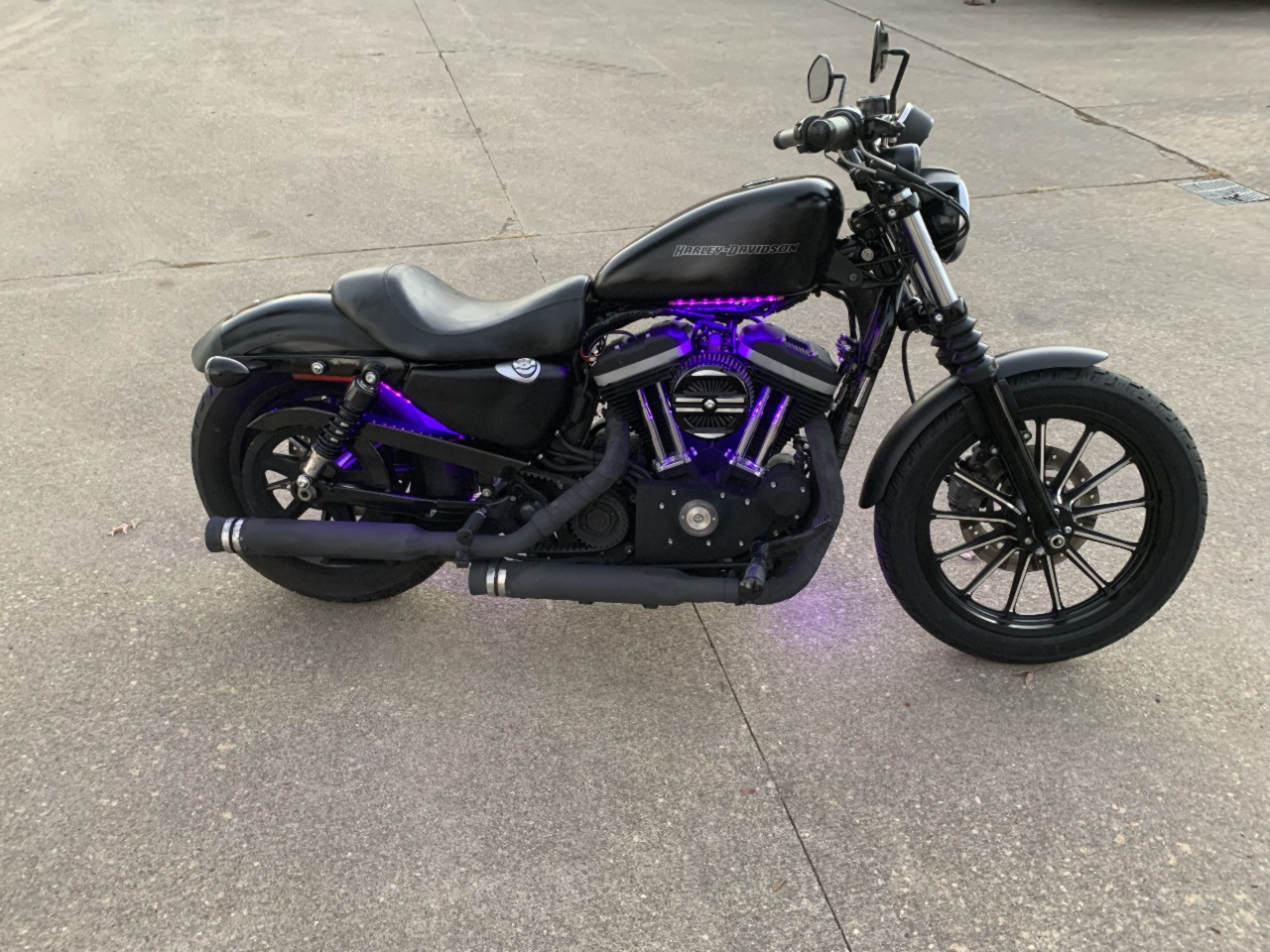 2010 Harley Davidson  XL883N Sportster Iron